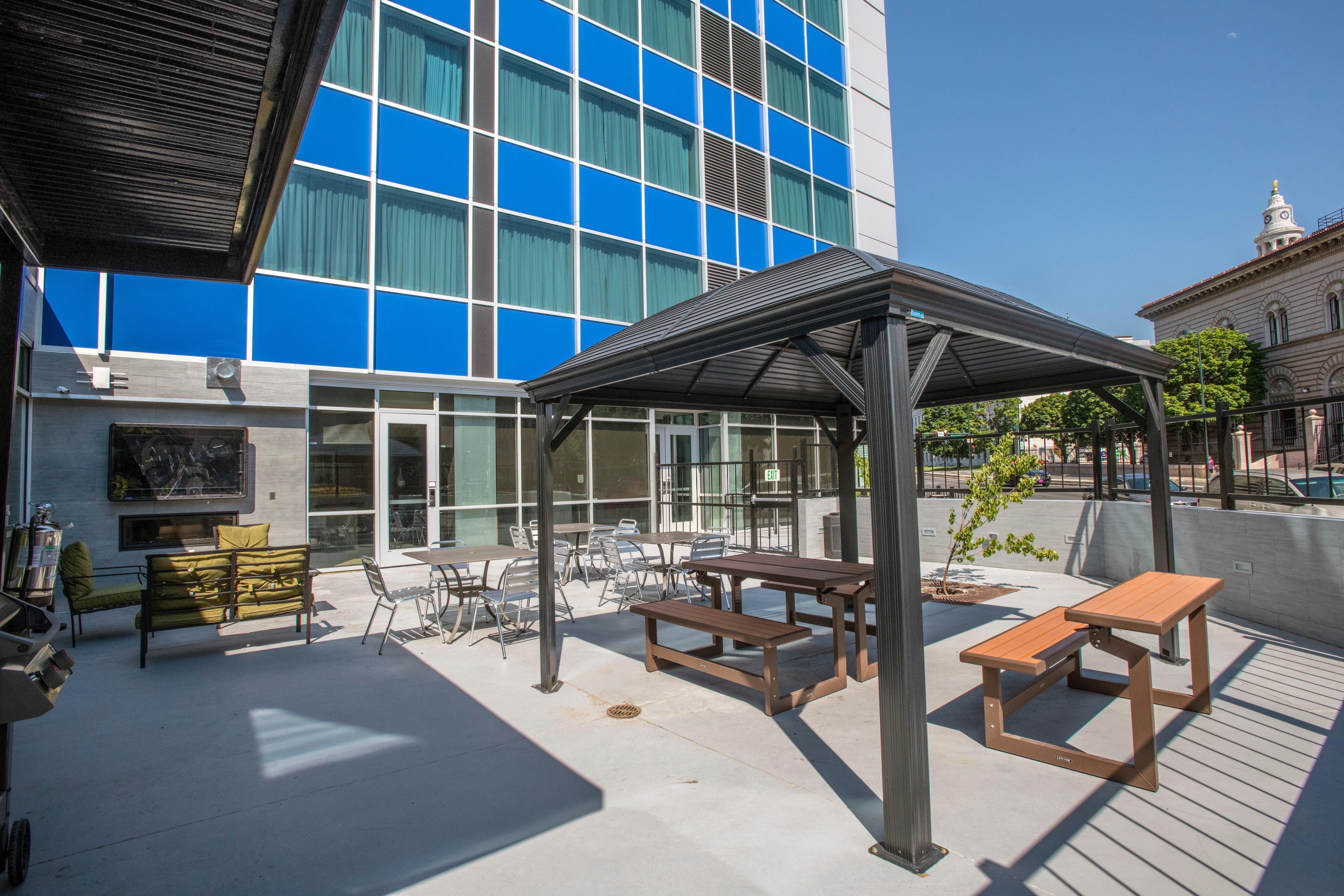 Staybridge Suites Denver Downtown By Ihg Ngoại thất bức ảnh