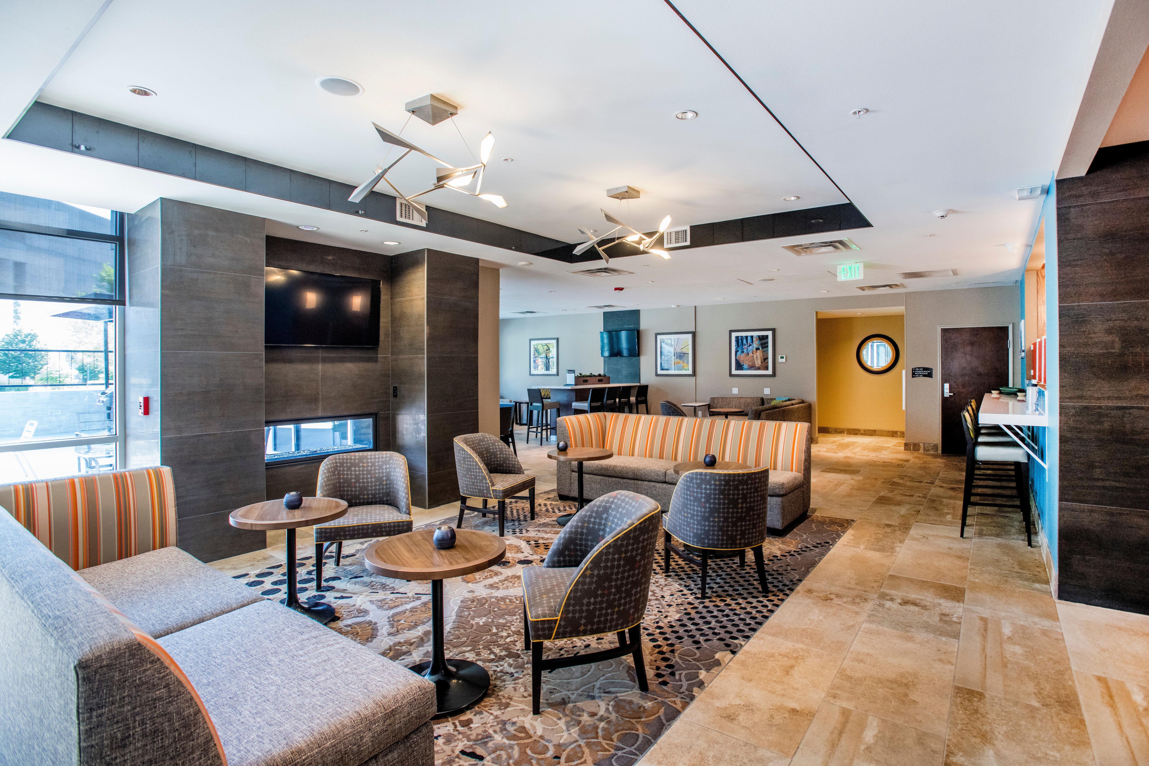 Staybridge Suites Denver Downtown By Ihg Ngoại thất bức ảnh